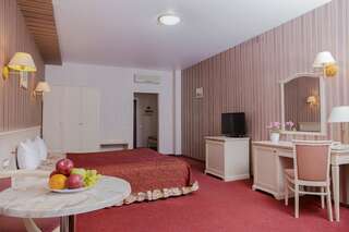 Гостиница  Бест Сити Отель Самара Двухместный номер Комфорт с 1 кроватью-1